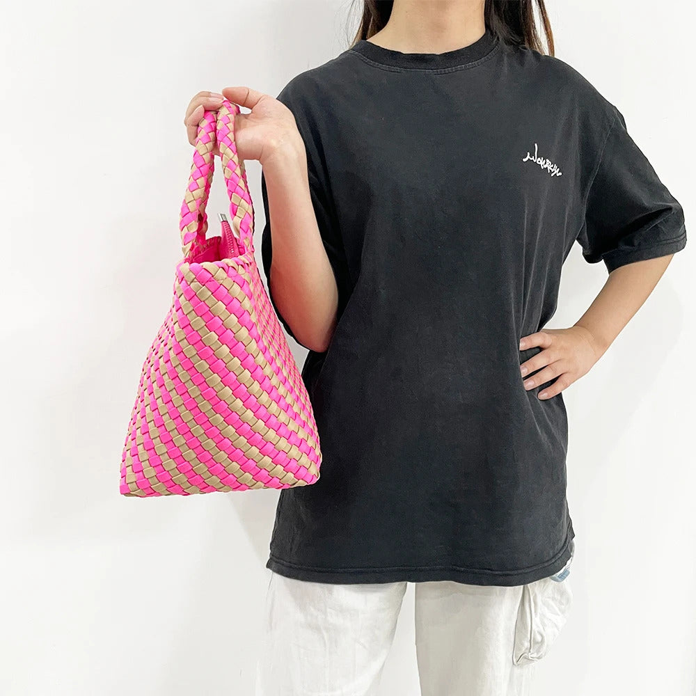 ac0d7cc8-2f3f-4c9c-8939-78cdcce9931d