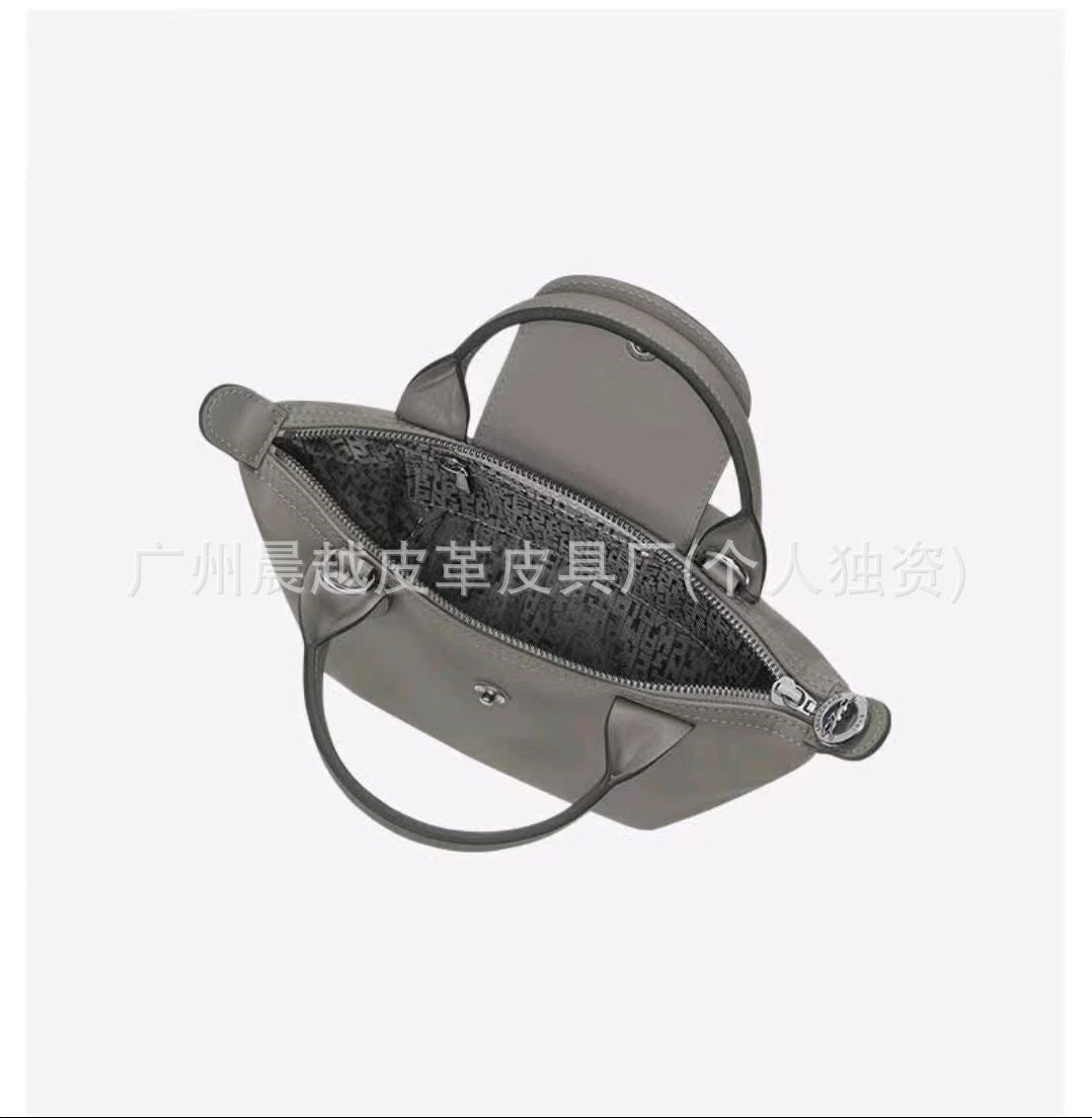 11228eec-6b20-4b78-bcbd-786af53bc060